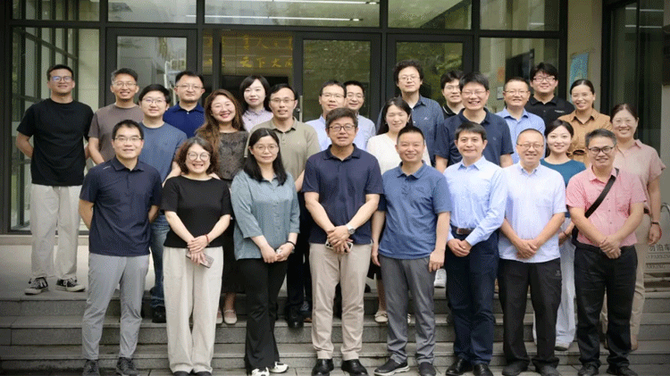 会讯 ｜《学术月刊》召开“社会理论与本土经验”学术研讨会